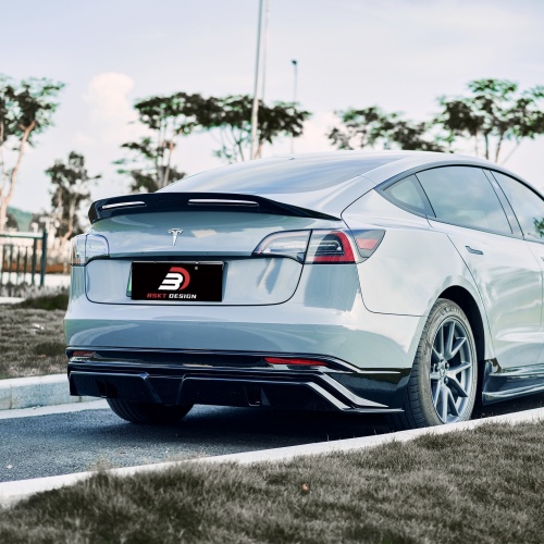 特斯拉MODEL 3 /TESLA MODEL 3